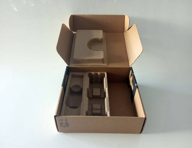 Packaging Somfy conception du Coffret Door Keeper packaging ouvert découverte des produits étape 6