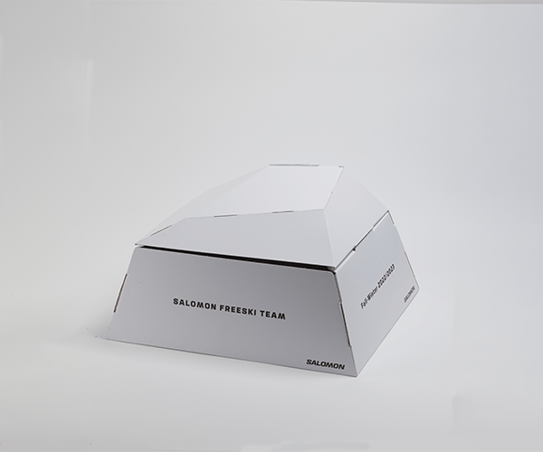 Packaging Salomon vue fermée en trois quart du Coffret carton Athlète BOX